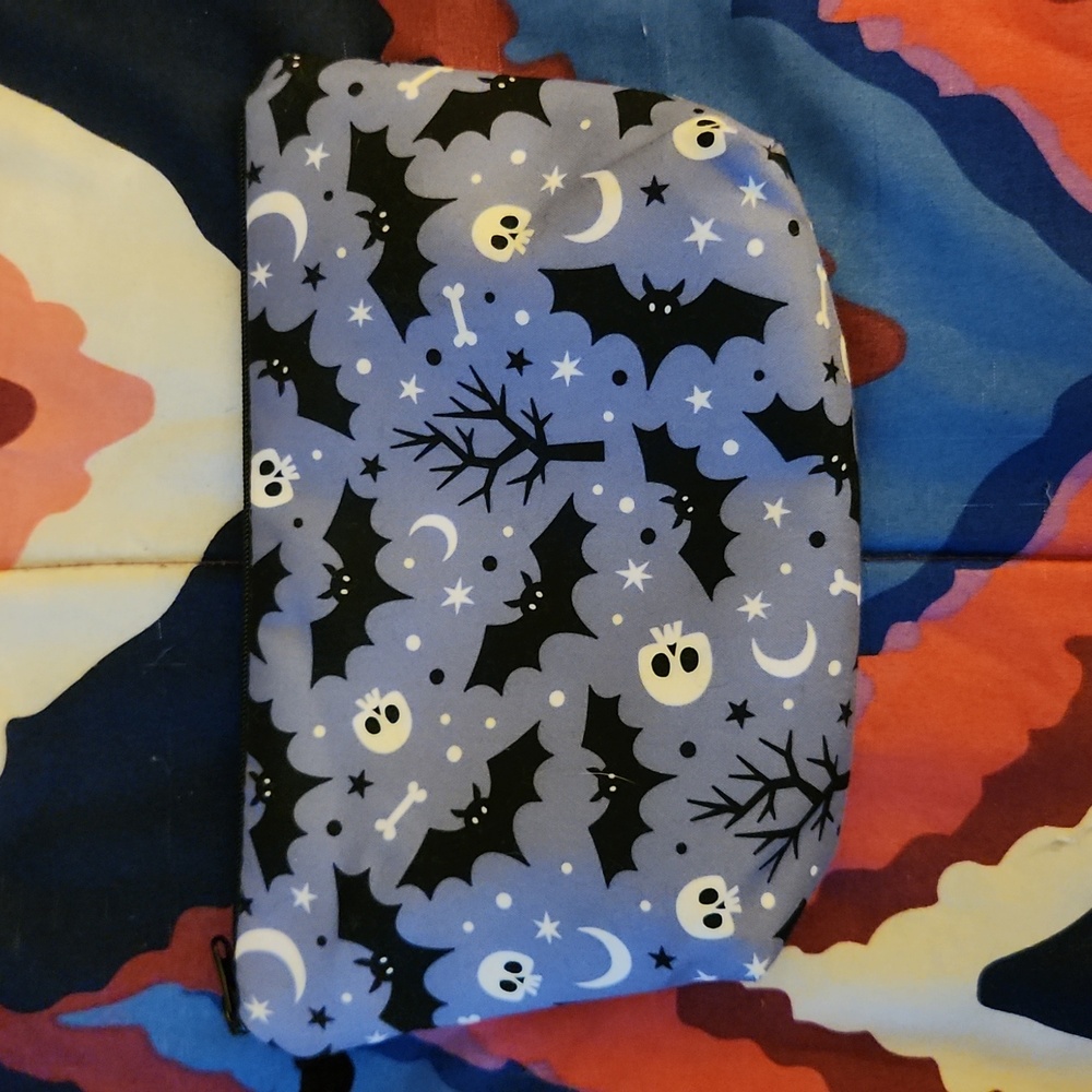 Makeup bag